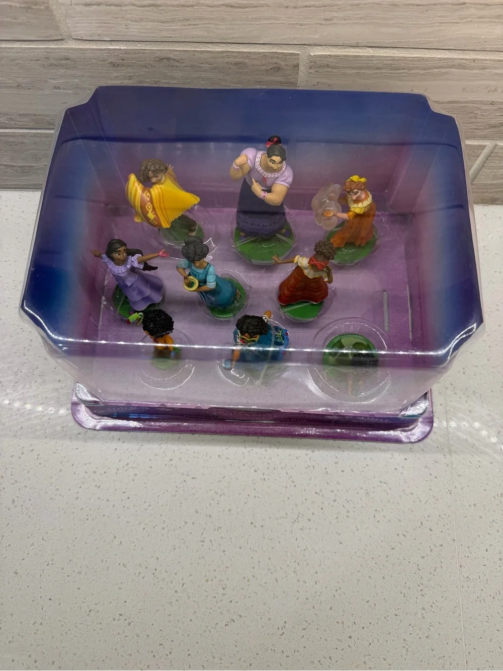 Disney Encanto Figurine Playset - Blue, Purple, Green, Red